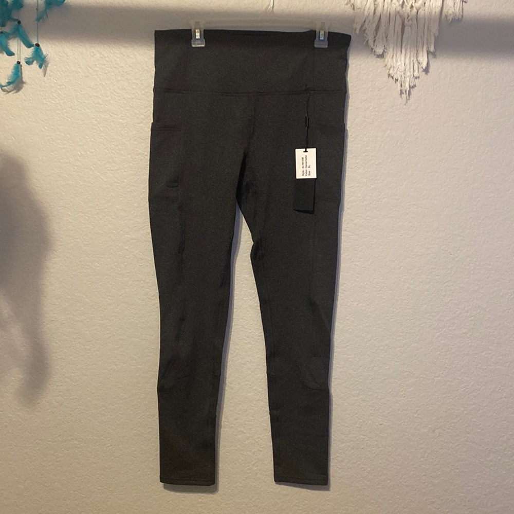 Charcoal, gray leggings, Felice lining, two side pockets